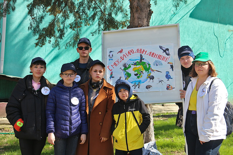 Как празднуют День птиц в Алматы